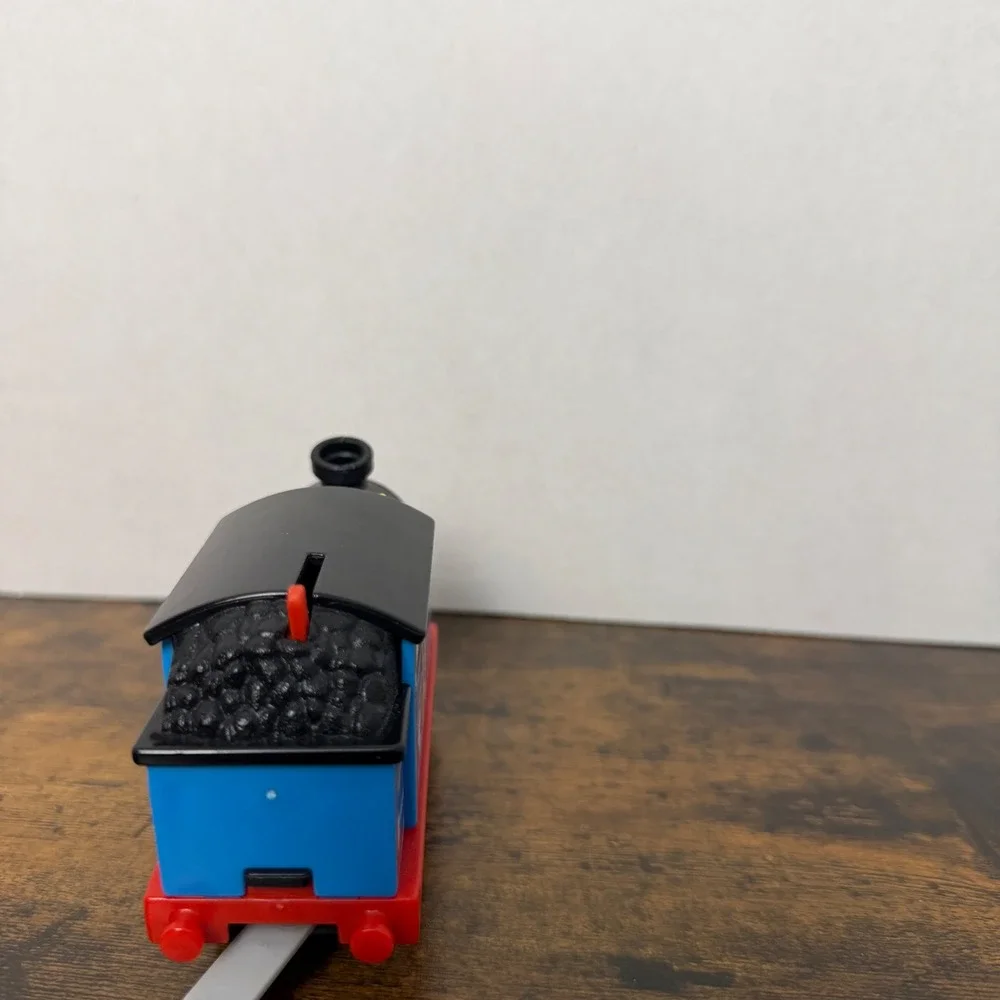 Mattel Thomas & Friends Toy Train Blue Thomas All Engines Motorized Track Master